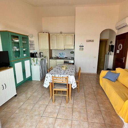 Appartamento Fronte Mare Residence Weber La Maddalena (Sassari) Exterior foto